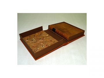 Cigar style box making machine
